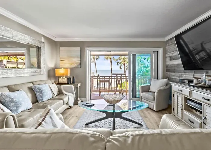 Beachfront Aldea 18 *